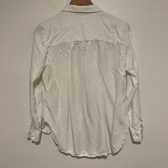 LOFT Size Medium White Button Up Blouse - Picture 5 of 5